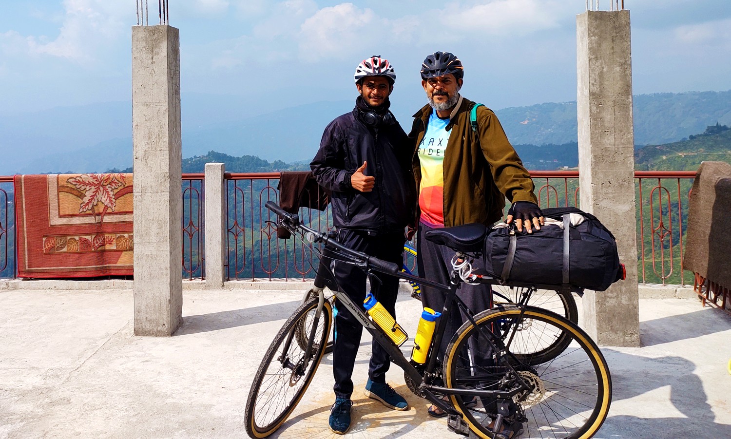 Nilesh Dwivedi – cyclist on an all-India tour