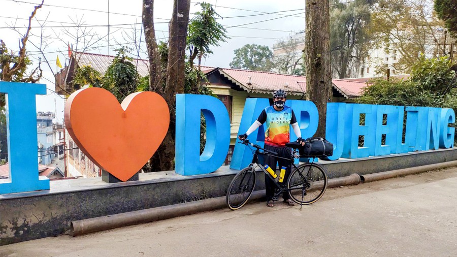 Cycling in the Mountains – Darjeeling